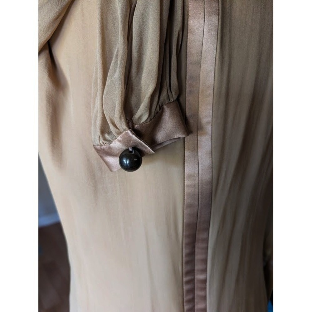 Dolce & Gabbana Tan Silk Chiffon High Neck Ruffle Blouse IT 46 Made in Italy - Picture 6 of 6